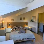 Apartment Nid De Hypercentre, Thermes A 1 Min, A Pied *